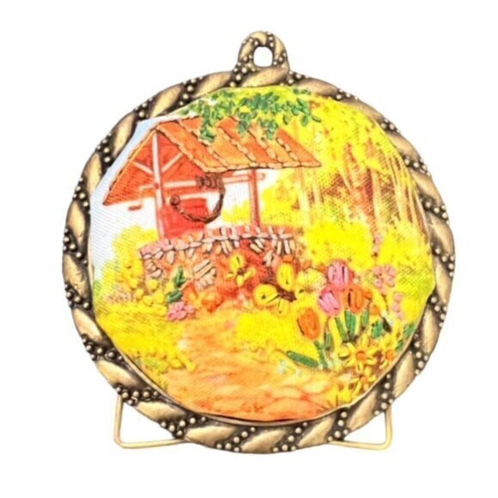 The Creative Circle Embroidered Ornament Gold Metal Frame 3.5" Round‎ Partial
